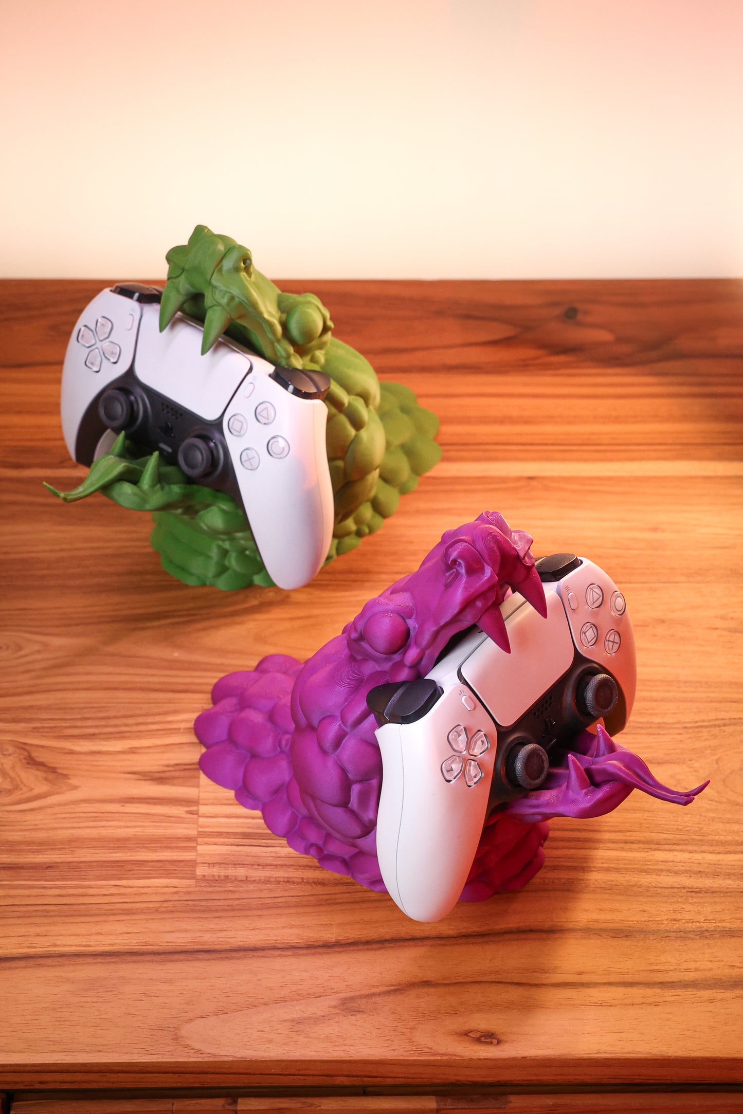 Venom Grip Controller Stand/Wall Mount