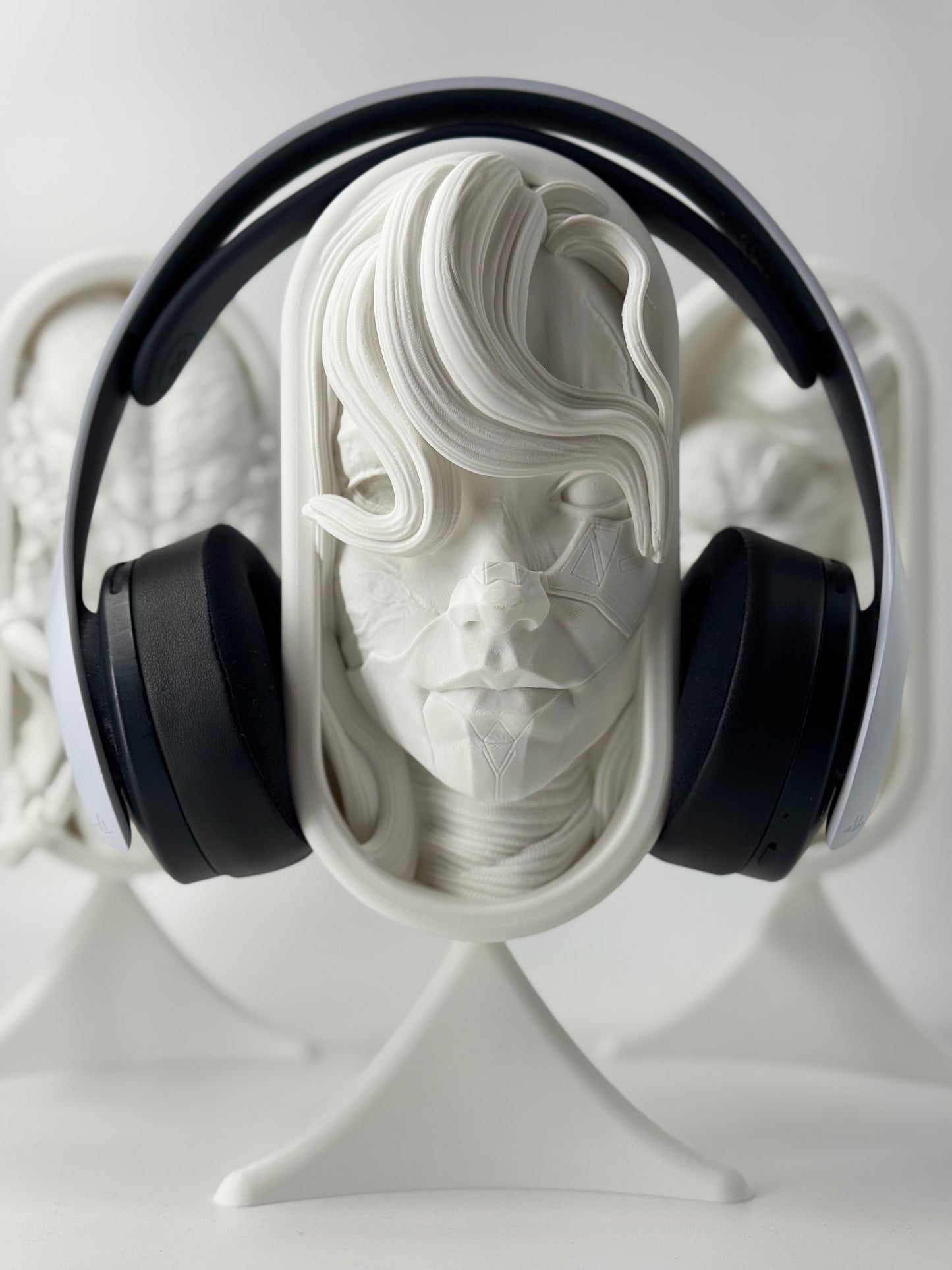 Alicia Headphone Stand