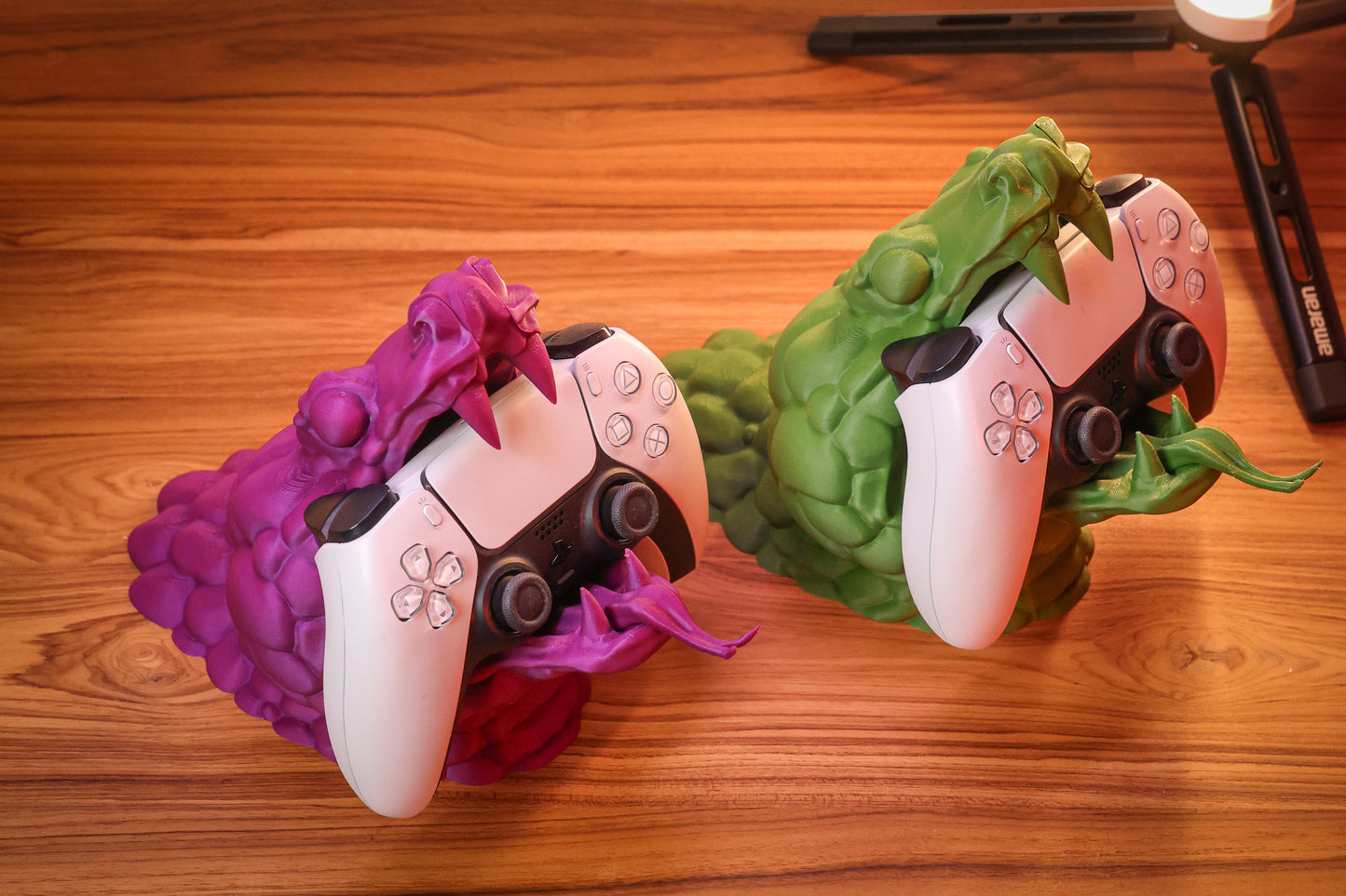 Venom Grip Controller Stand/Wall Mount