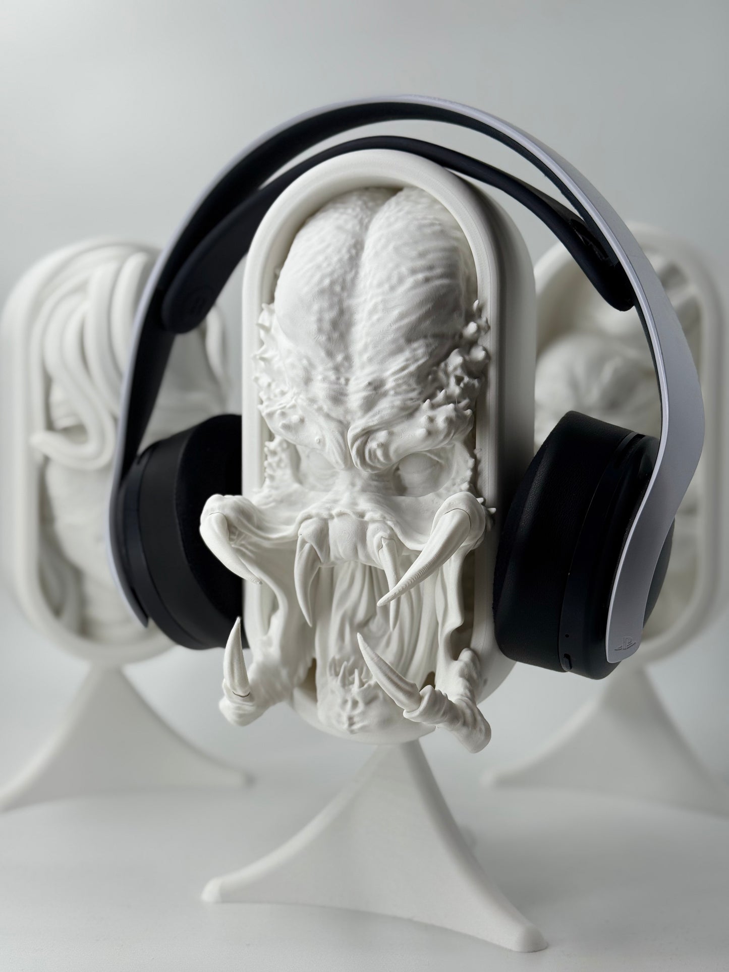 Predator Headphone Stand